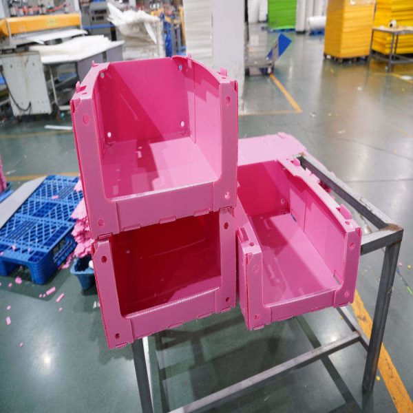 20260513_162255_045 High-strength Warehouse Corrugated Plastic Storage Picking Bins Stacking Stackable Pick Bins Boxes
