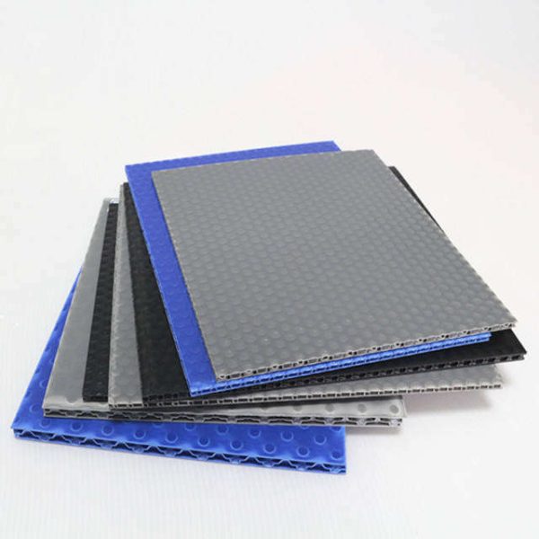 20260515_141928_064 Customized Engineering Plastic & PP Honeycomb Board