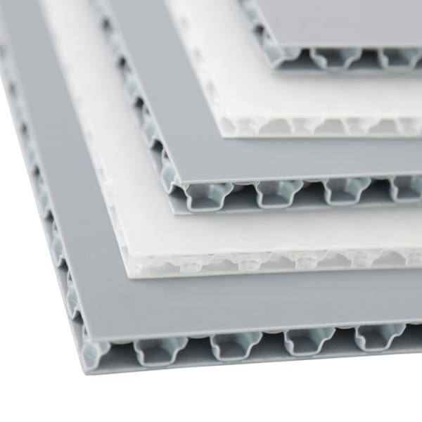 20260515_142802_079 Custom Polypropylene Honeycomb Sandwich Panel PP Corrugated Honeycomb Bubble Protection Board