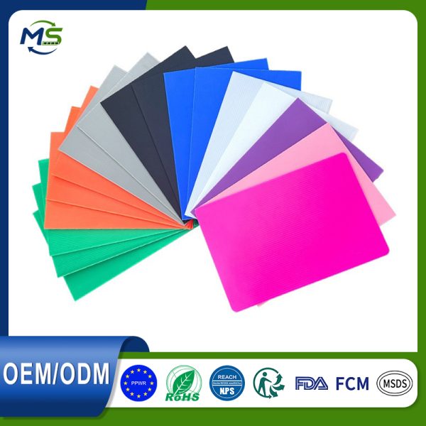 PP Corrugated Sheet (14) High Strength PP Hollow Plastic Sheet for Logistics and Storage Solutions