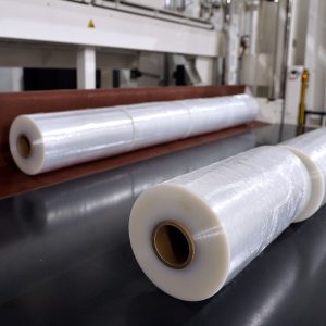 H17454d9b930946b6b86b6ca0fc7296abn Premium Clear Plastic Stretch Film Roll with Excellent Elongation for Heavy-Duty Industrial Packaging